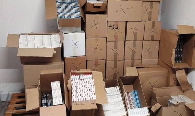 Garaż pełen papierosów bez akcyzy