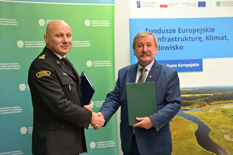 PSP w Świętokrzyskiem z ogromnym wsparciem. Płynie duża kasa! Fot.: FB/PSPKielce Sześć strażnic PSP w Świętokrzyskiem przejdzie kosztowną, ale kluczową modernizację.