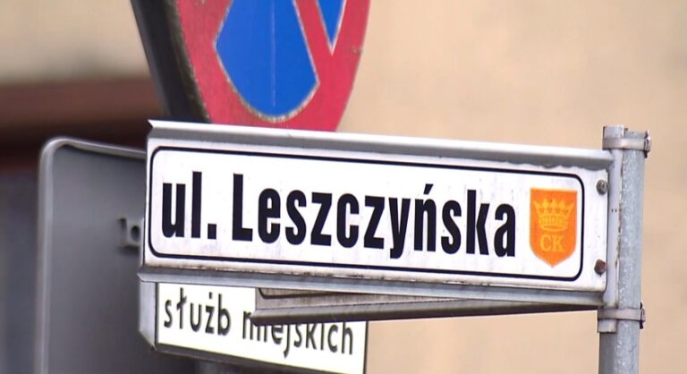 ZTM planuje nowe linie autobusowe na kieleckim KSM-ie, m.in. na ul. Leszczyńskiej. Mieszkańcy punktują fatalny stan drogi, a MZD zapowiada remont dopiero na 2027 rok.