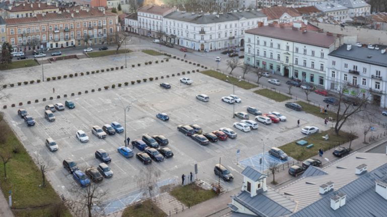 UM Kielce/Plac Wolności w Kielcach czeka gigantyczna przebudowa. Pod ziemią powstanie jedna z najnowocześniejszych konstrukcji w regionie