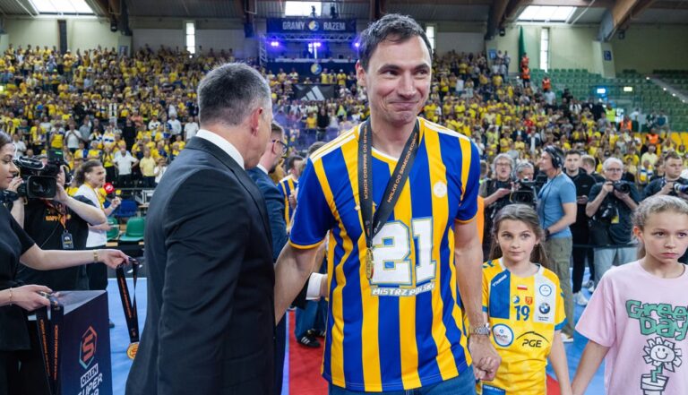 Ależ lanie w finale. Kielce odzyskały mistrzostwo! Fot.: Industria Kielce/W finałowym rewanżu kielecki zespół nie dał szans Orlen Wiśle Płock.
