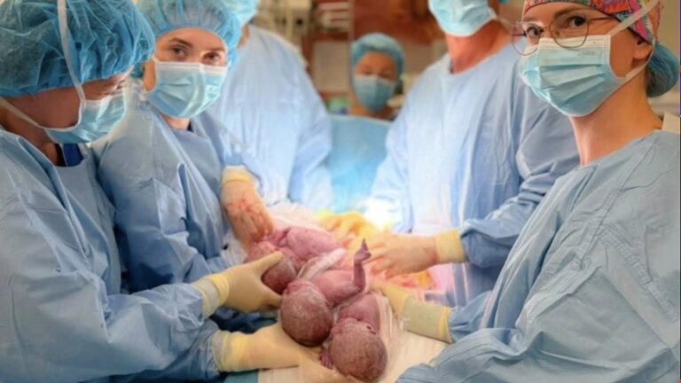 Pięcioro dzieci z dwóch ciąż mnogich w kilka godzin. Niezwykły dzień w Kielcach