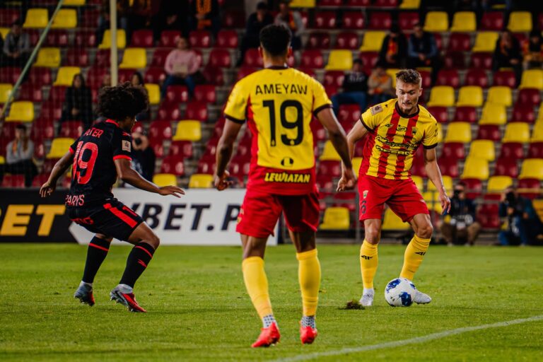 Fot.: Korona Kielce/Korona Kielce przegrała z liderem Ekstraklasy 0:2. Obie bramki dla Górnika Zabrze zdobył Peter Federico.