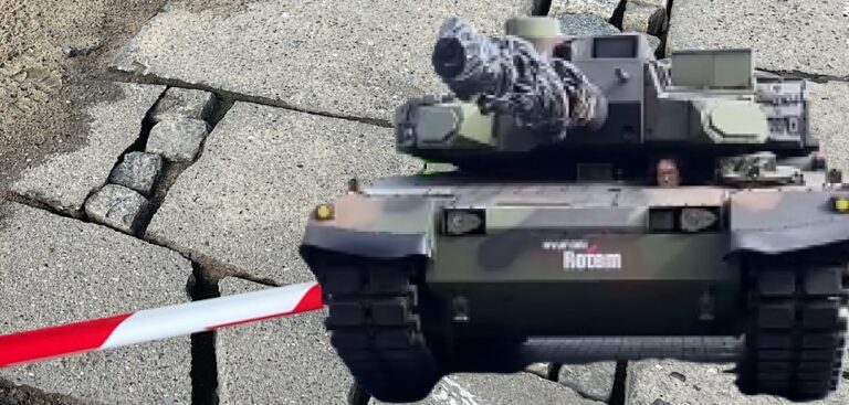 Po Army Days na Placu Wolności w Kielcach zostały uszkodzone płyty, kostka brukowa i koleiny. Miasto chce, aby współorganizatorzy wydarzenia przywrócili nawierzchnię do wcześniejszego stanu.